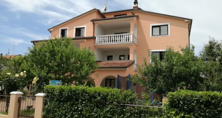 Apartments Danica