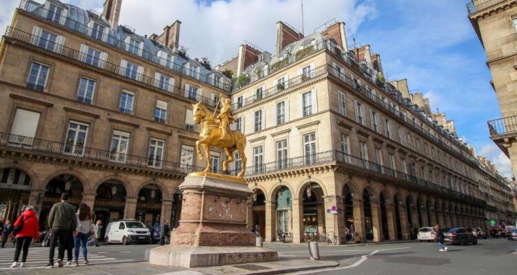 Modern Apt 3bdr 3bth Louvre Museum Tuileries