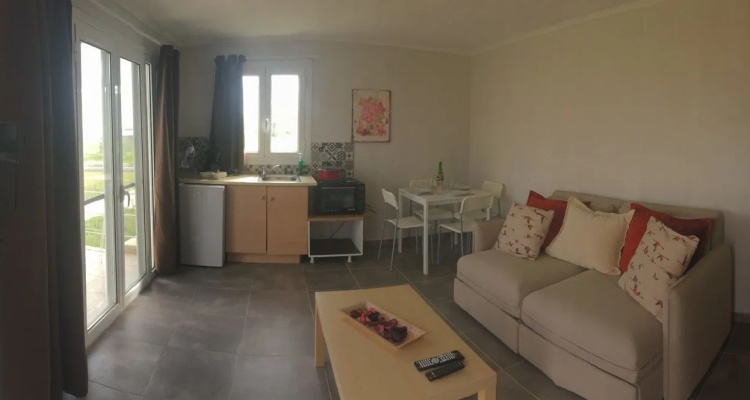 Daphne & 's Apartment