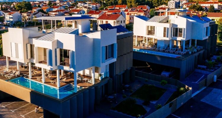 Dedaj Resort Villa Almaro