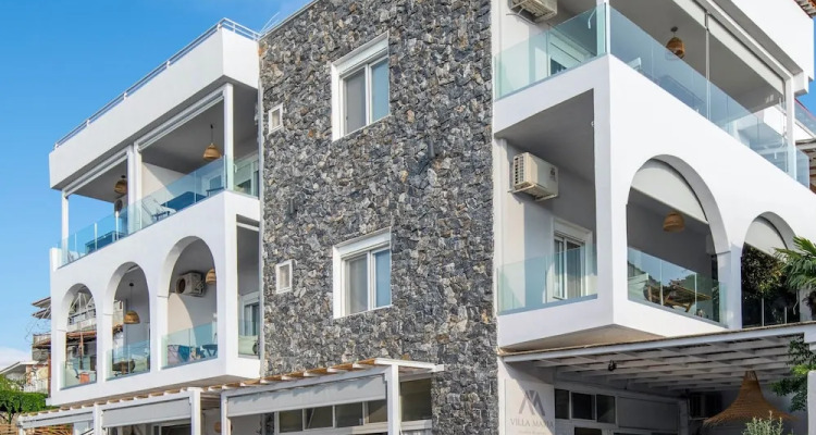 Villa Maria Studios & Suites