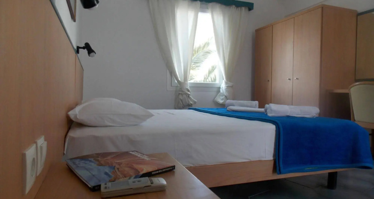 Sunrise Studios In Perissa