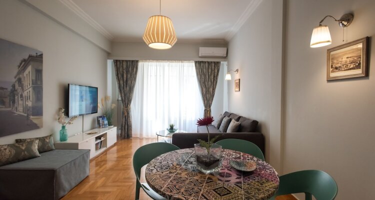 Blue Ark Acropolis Light