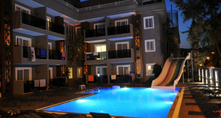 Isla Suite Hotel