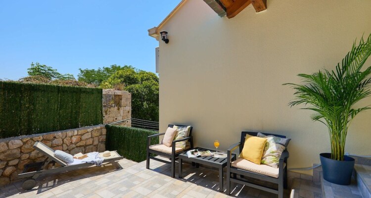 Hedera Estate, Hedera Studio 2