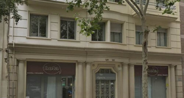 Alguera Apartments Napols