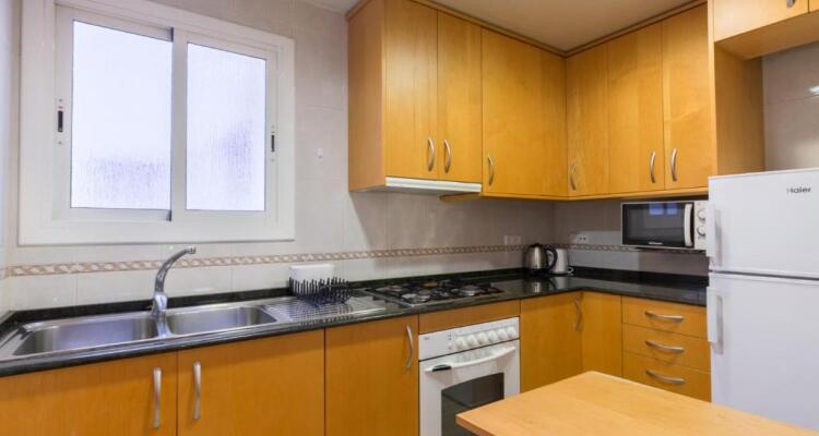 Aparteasy Port Apartment