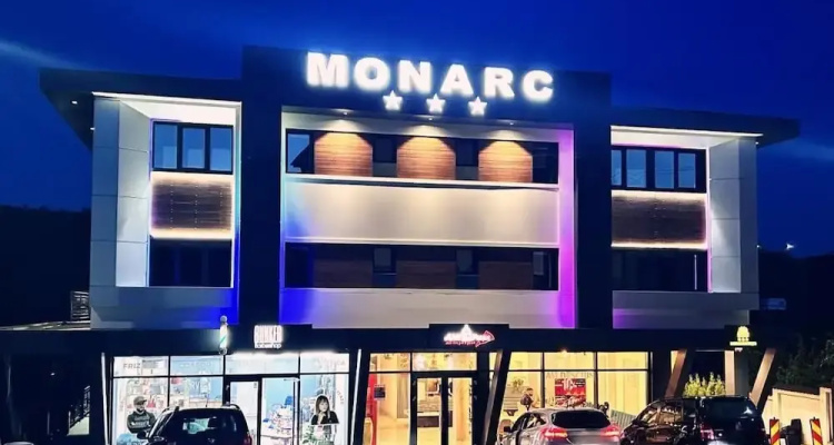 Monarc Boutique Aparthotel Self Check-in