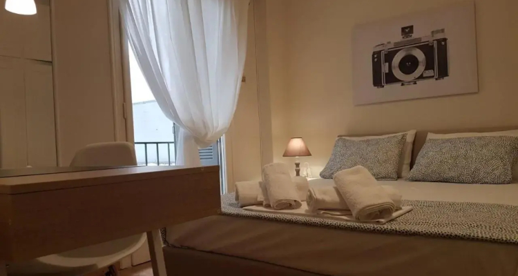Begonia-athens Center, 6 Bd, 2,5 Bath