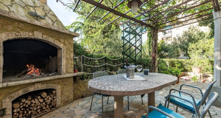 Green Terrace Apartment I