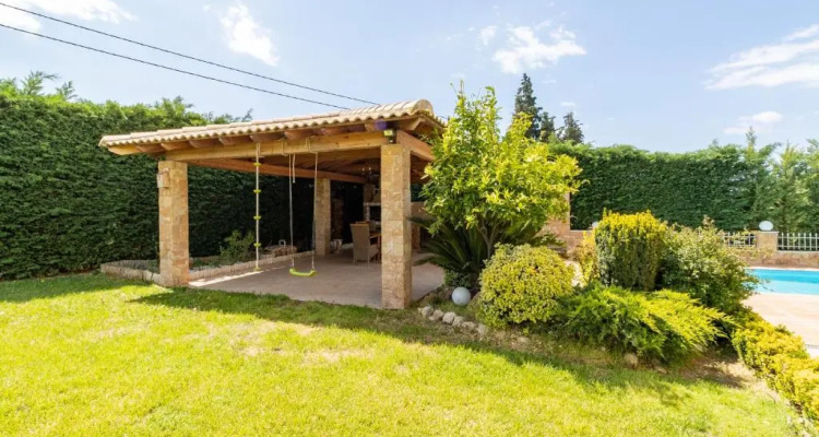 Nefeli & Dina Villas by Diomedes Group