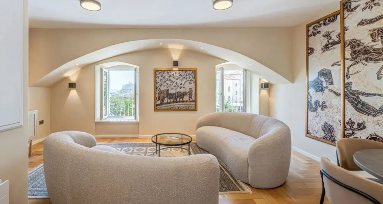 Porta Stella 2-bedroom Luxury Apartment