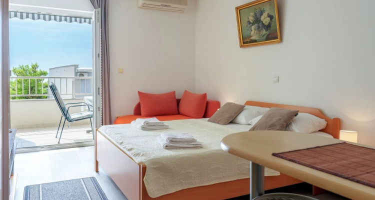 Studio With Sea View For 2 3people by The Water