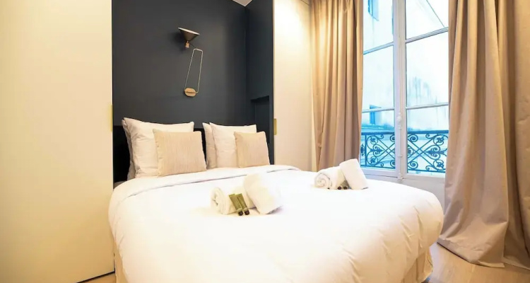 Exceptional Apt With Ac-1br-4p-palais Garnier