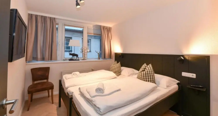 Penthouse Lake Mountains View, Terrace, Aircon