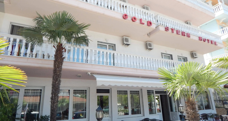 Gold Stern Hotel