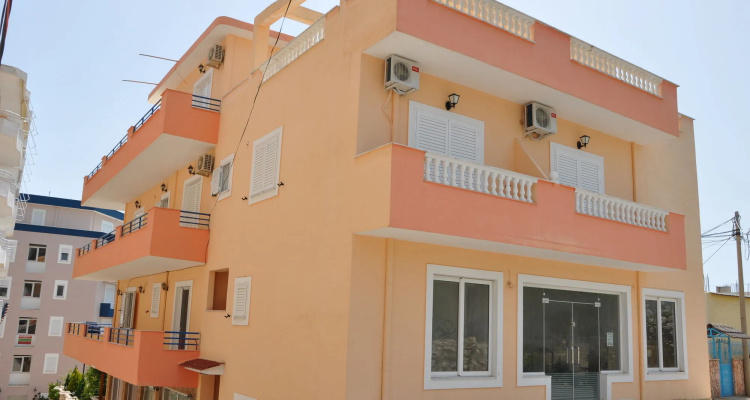 Hotel Vila Alvin & Apartments