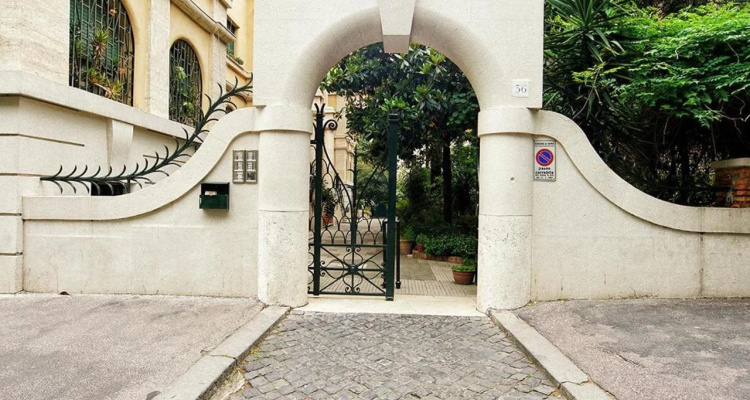 Vatican36 Guest House
