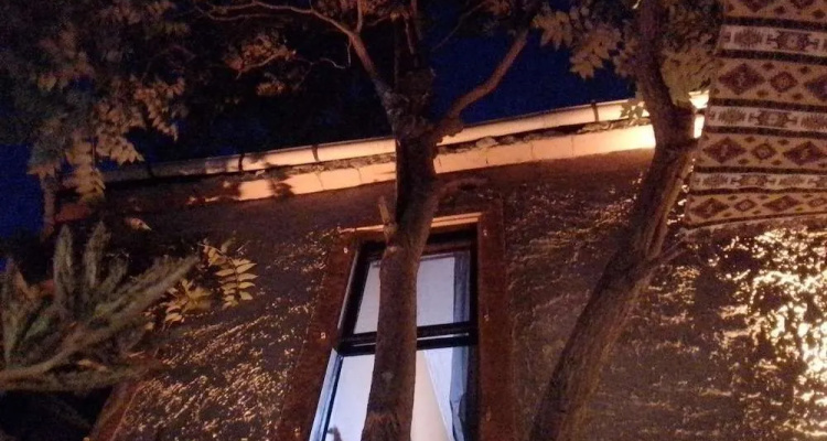 Titan House Hostel
