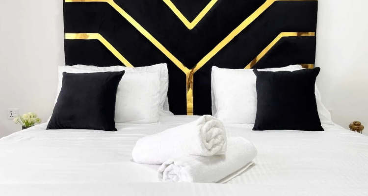 Lux Suites Gold Park Apartments Kilimani