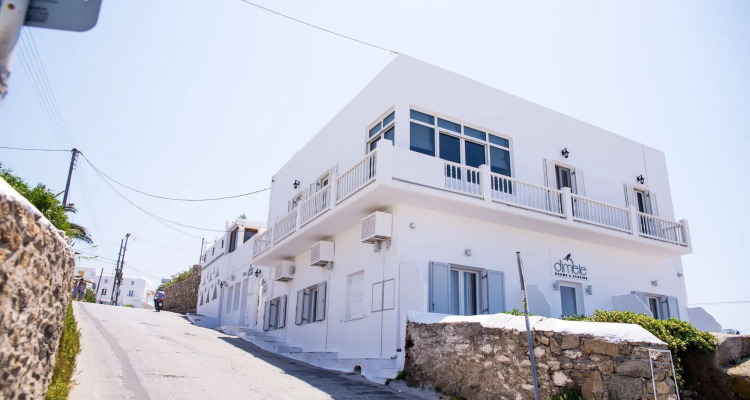 Dimele Rooms & Studios