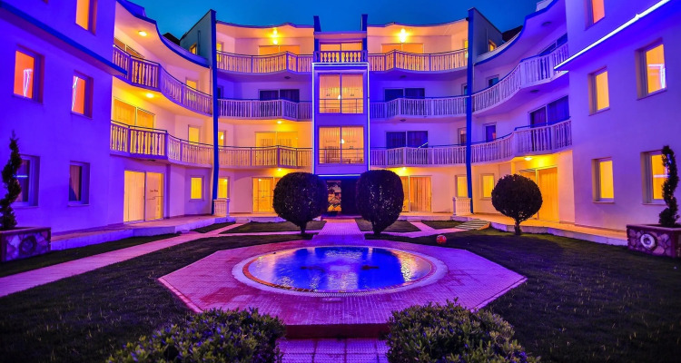 Sunset Village Apart Hotel