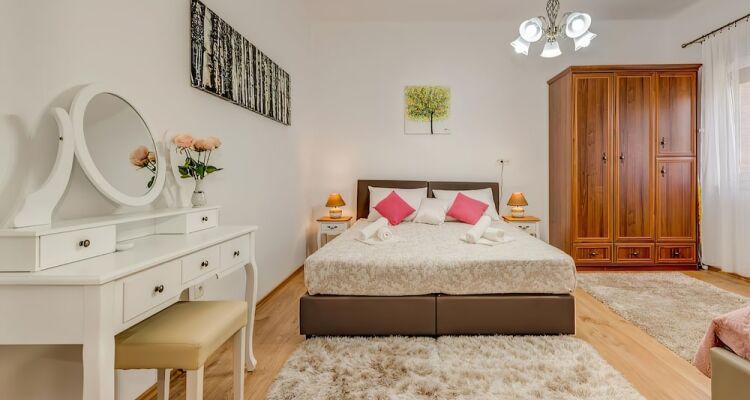 Happy Home Rental Residence