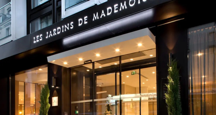 Kyriad Paris Xv Lecourbe