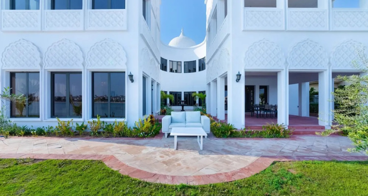 Maison Privee Frond Villa K