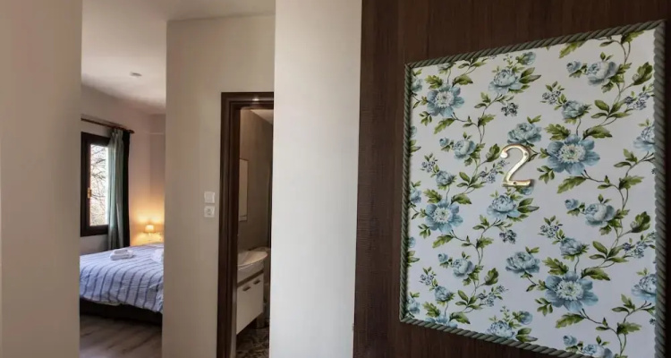 Stagiates Guest House Room 2