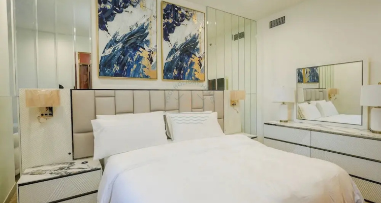 Forte Luxe Stylish 2br Downtown Escape