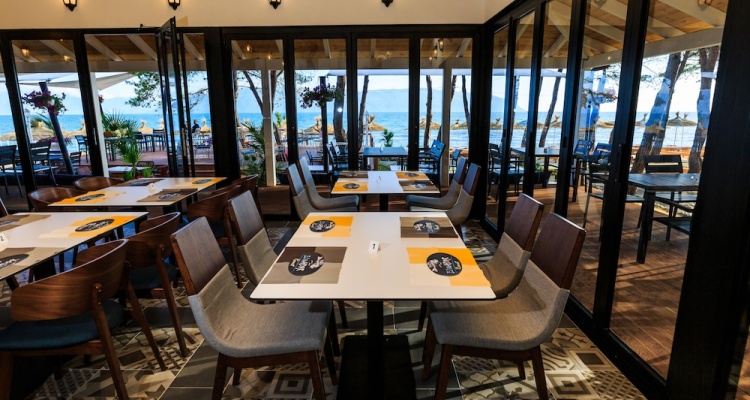 ECUADOR RESORT