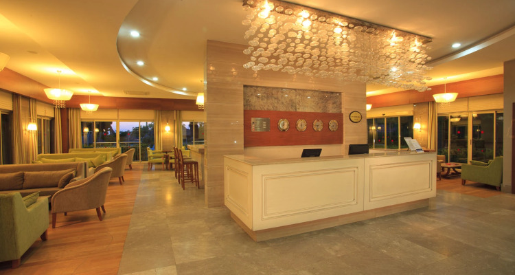 Can Garden Beach Hotel