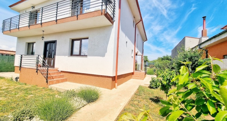 Casa Cochilia-camere de Inchiriat