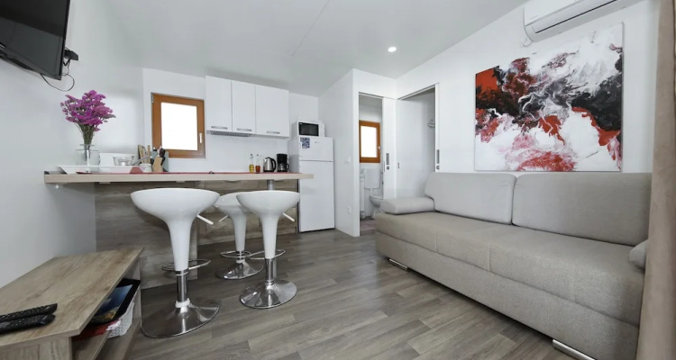 Mobile Home Kalcit