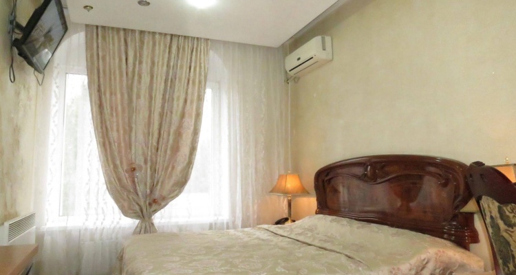 BELLA DONNA HOTEL