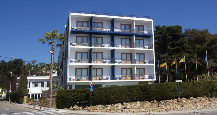 Lloret Vibe Affiliated by FERGUS