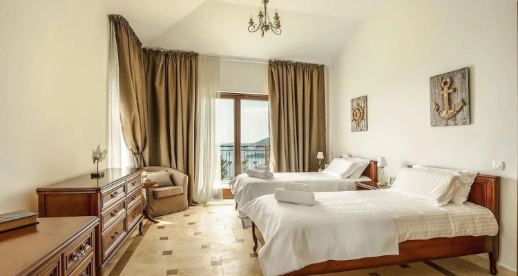 Oak Leaf Residences