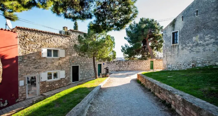 Monte Sea View Residence