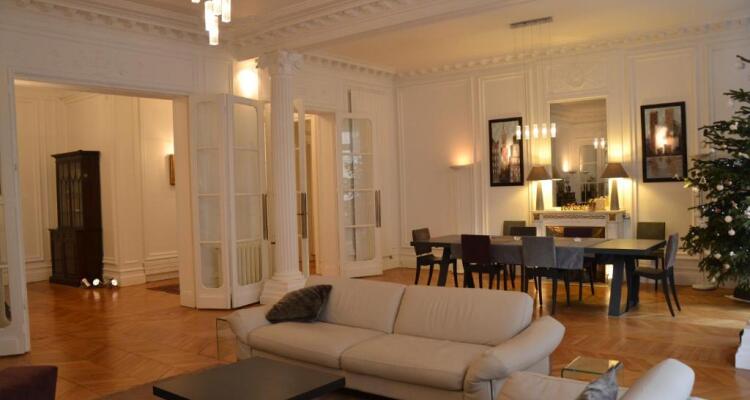 Prestigious Appartement Trocadero