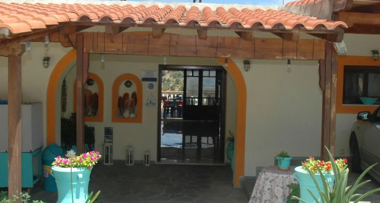 Agnanti Hotel