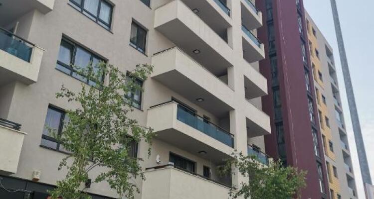 Christopher Apartment