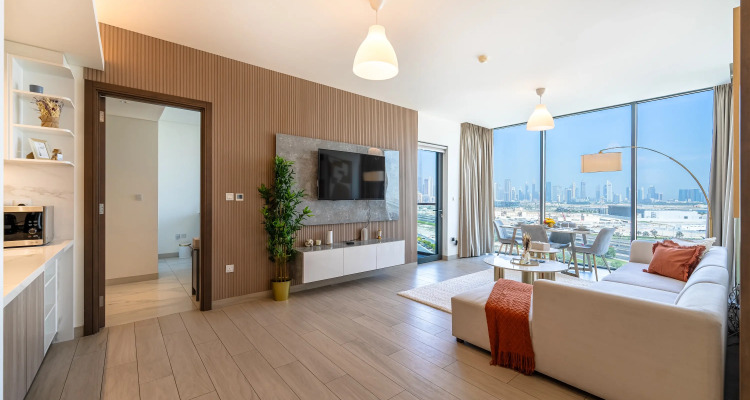 Marco Polo Stunning 2br With Burj View | Spacious Gym & Pool Apartments