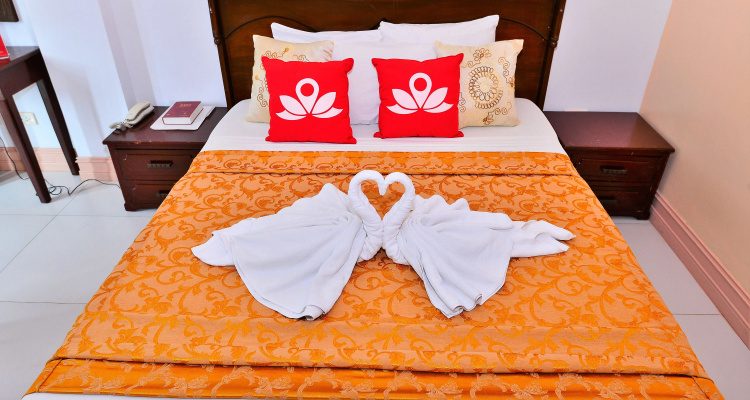 ZEN Rooms Bora Sky Hotel