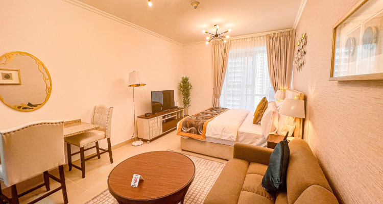 Cosmos Living Luxurious Studio Near Metro Apartments