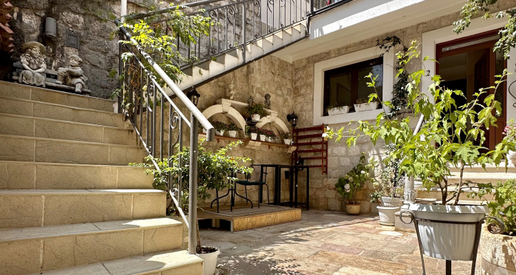 Vita Mundo Apartments