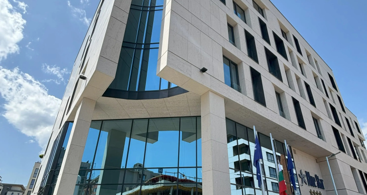 Hotel Blue Star Luxury Hotel