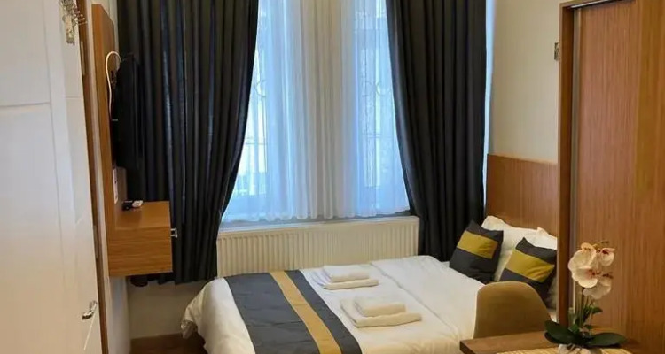 Chic Sisli Studio Near Hilton Apartments