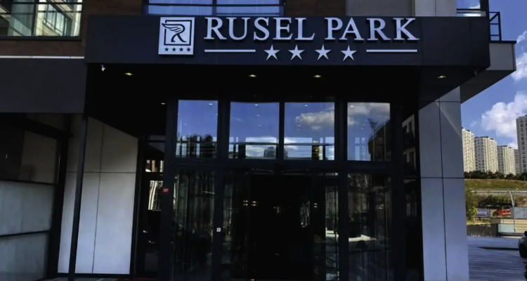 Rusel Park Residence Apartments