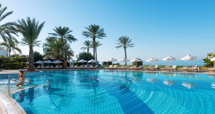 Constantinou Bros Athena Beach Hotel
